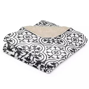 cgk.ink comfortable Quartrefoil Sherpa Blanket Quartrefoil Sherpa Blanket BED & BATH cgk.ink
